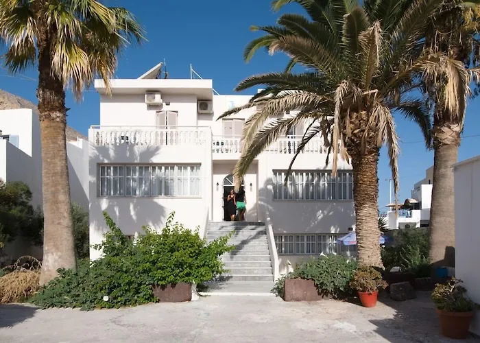 Kamari Blue Boutique Hotel